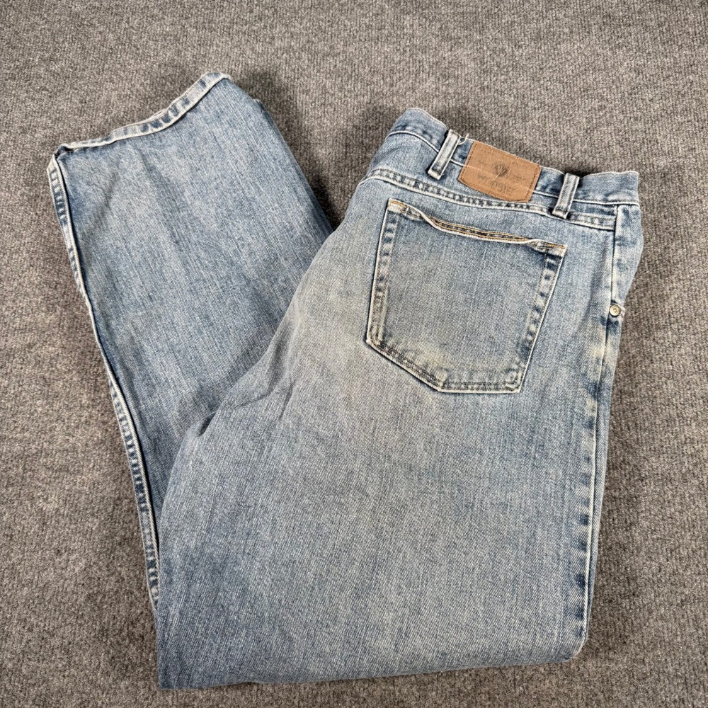 Wrangler Mens Relaxed Fit Light Wash Denim Jeans 42x30 97601VR Cotton #4315